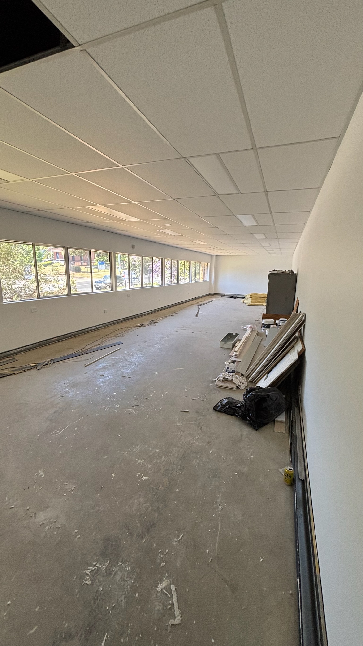 121125 office 2.20 loyalty (1)